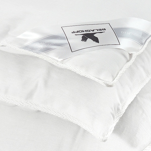 Одеяло кассетное 200 х 220 см Belashoff Жасмин белый